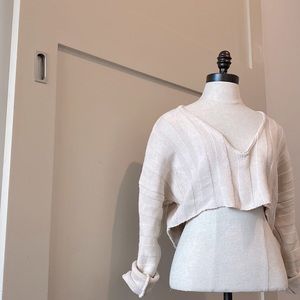 Cropped beige sweater